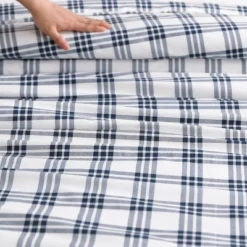 Eddie Bauer Basic Plaid Duvet Set Navy Blue -Comforters Store GUEST 350dd62c 34f8 4922 a21c 80dace9929a1