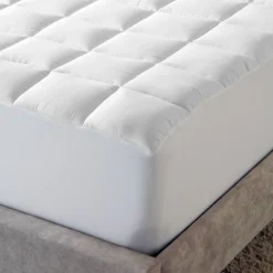 Hotel Laundry Twin Overfilled Waterproof Mattress Pad: Machine Washable, Fits Up To 20" Depth, Woven Polyester Fiber