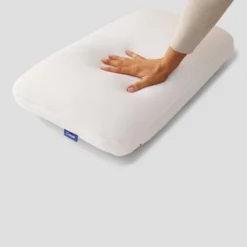 The Casper Hybrid Pillow -Comforters Store GUEST 8e016410 2f20 4e8b b424 44ea4b0de7ba