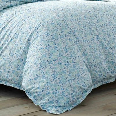 Jaynie Stonewashed Reversible Duvet Cover & Sham Set - Laura Ashley 6 Jaynie Stonewashed Reversible Duvet Cover & Sham Set - Laura Ashley - Image 4